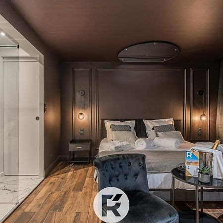 R'Apparts The Love Nest Suite Grenoble Exterior photo
